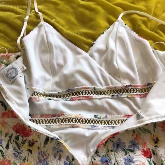 Floral Lace Fit and Flare Dress - Picture 6 of 6